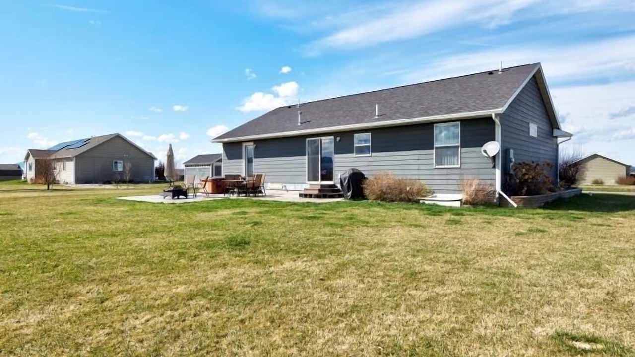 Photo of Outdoor in Helena Valley Southeast