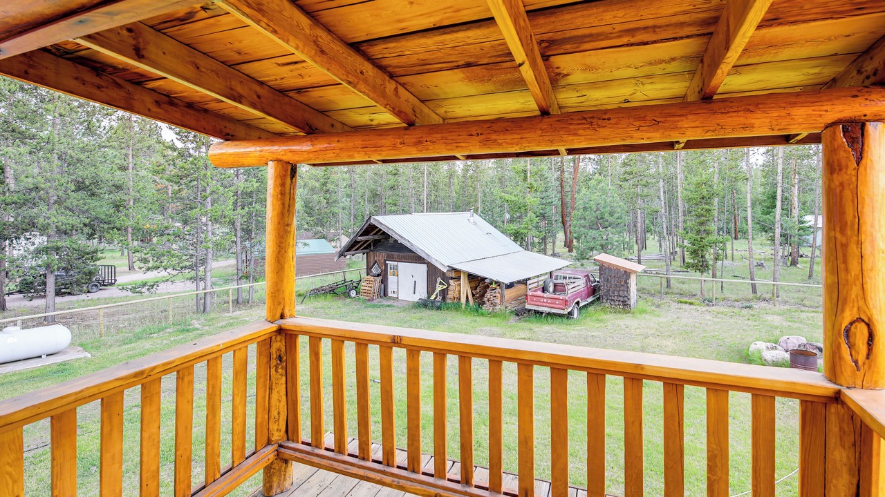 Photo of Patio Balcony in Seeley Lake