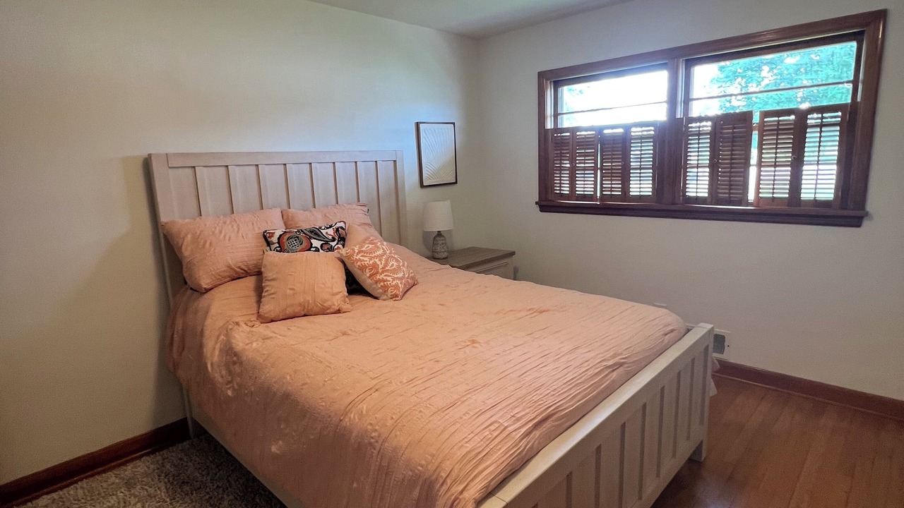 Photo of Bedroom in Jeffersonville - Clarksville