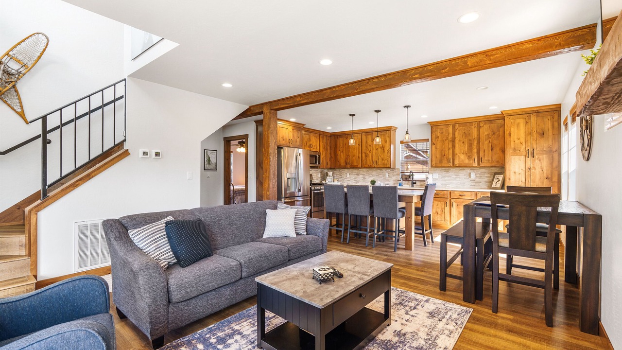 Photo of Livingroom in Dover Bay