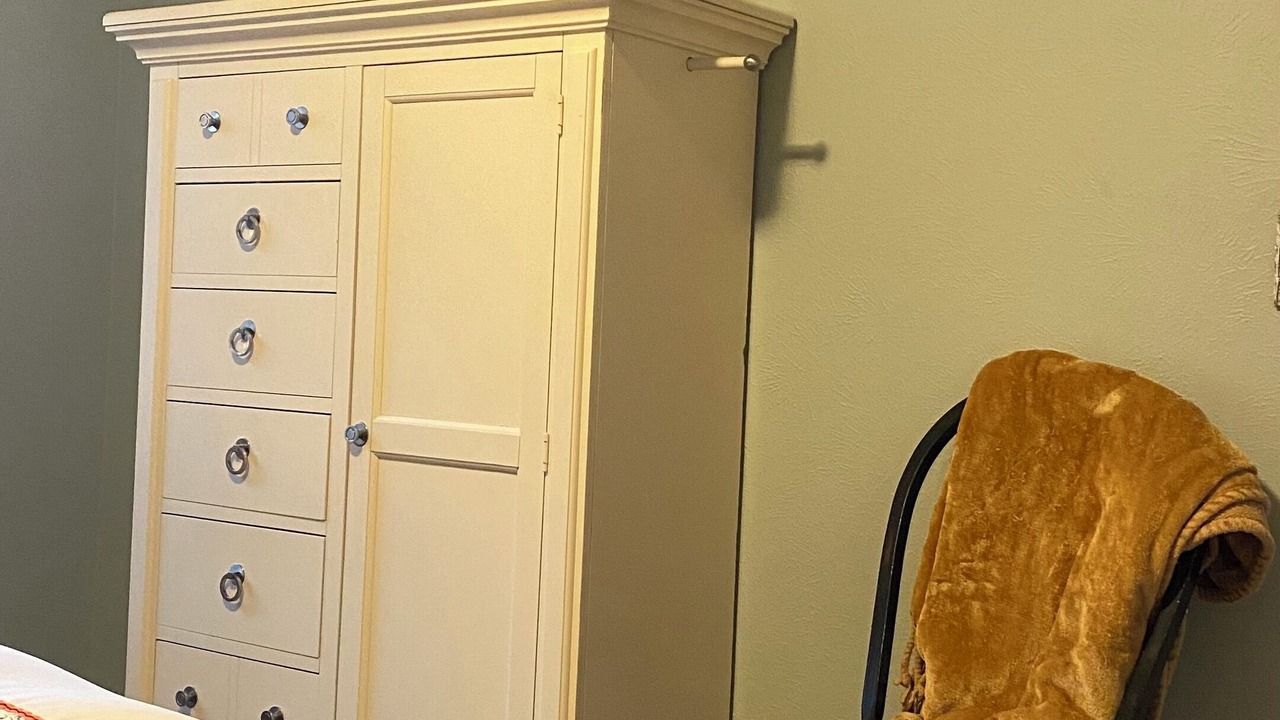 Photo of Bedroom in Miller Creek