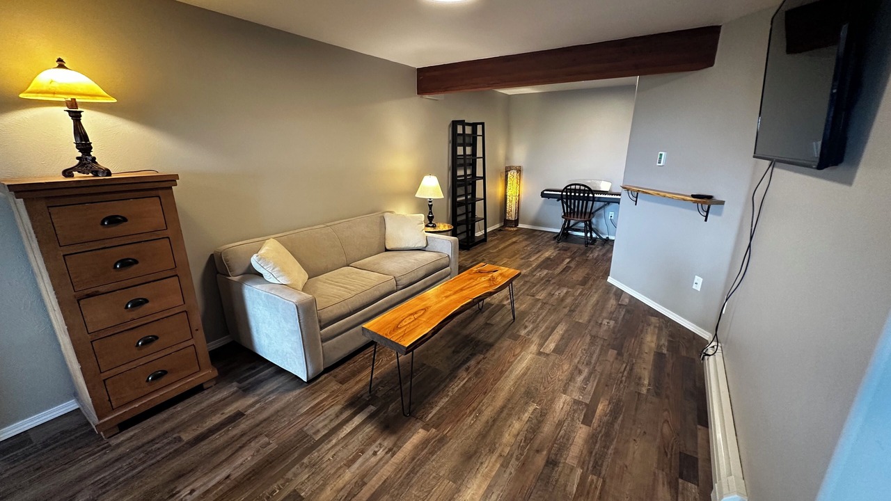 Photo of Livingroom in Miller Creek