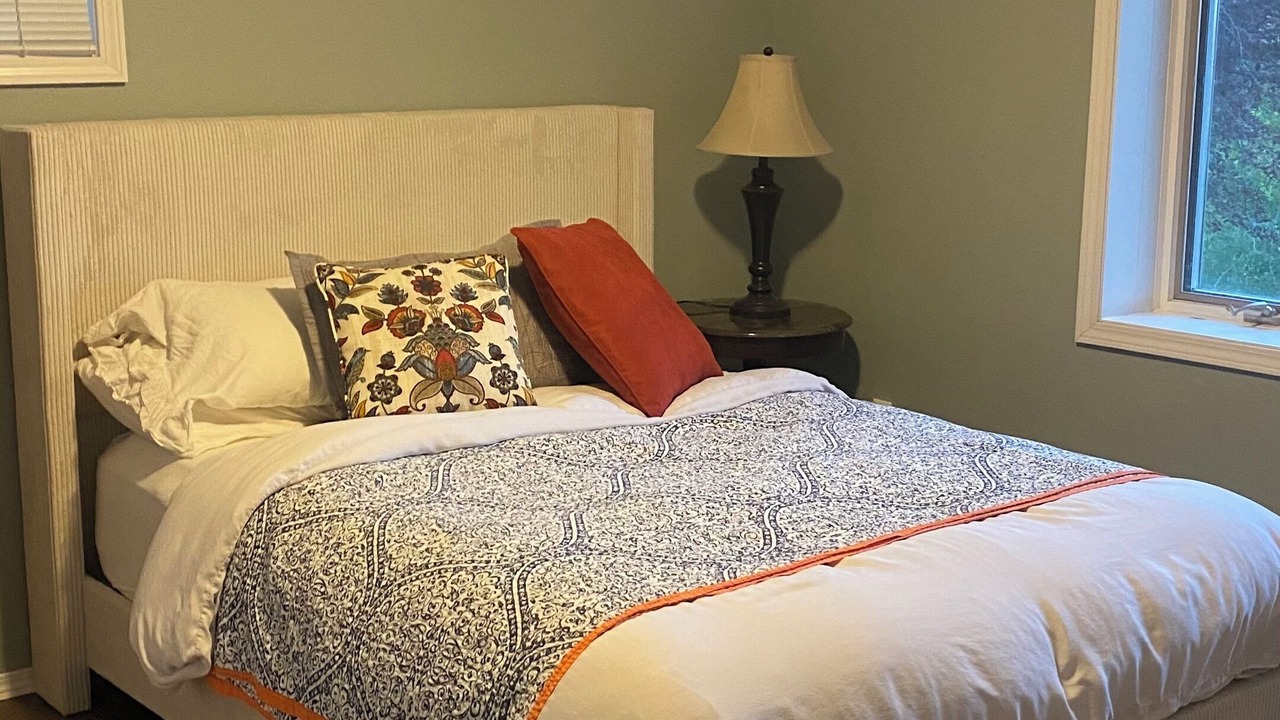 Photo of Bedroom in Miller Creek