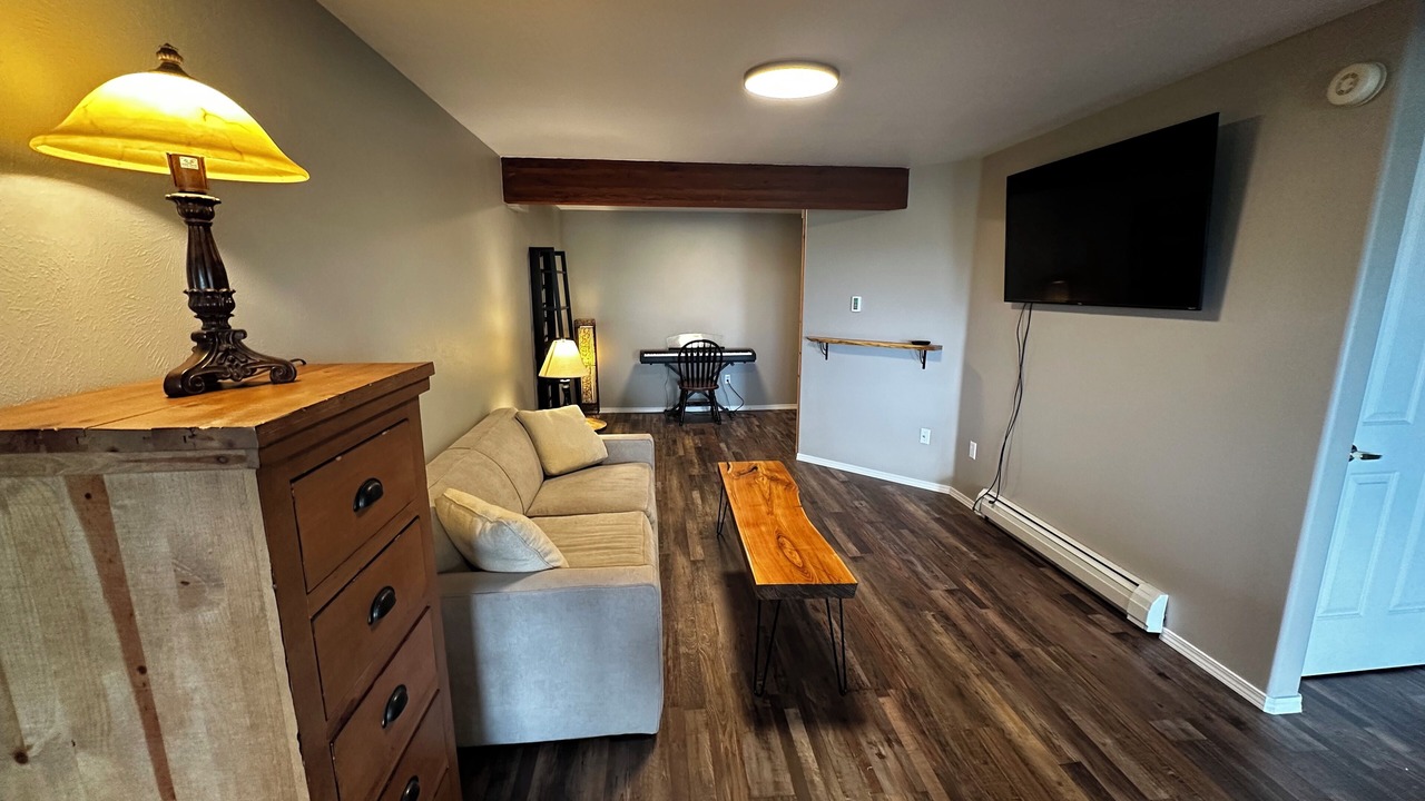 Photo of Livingroom in Miller Creek