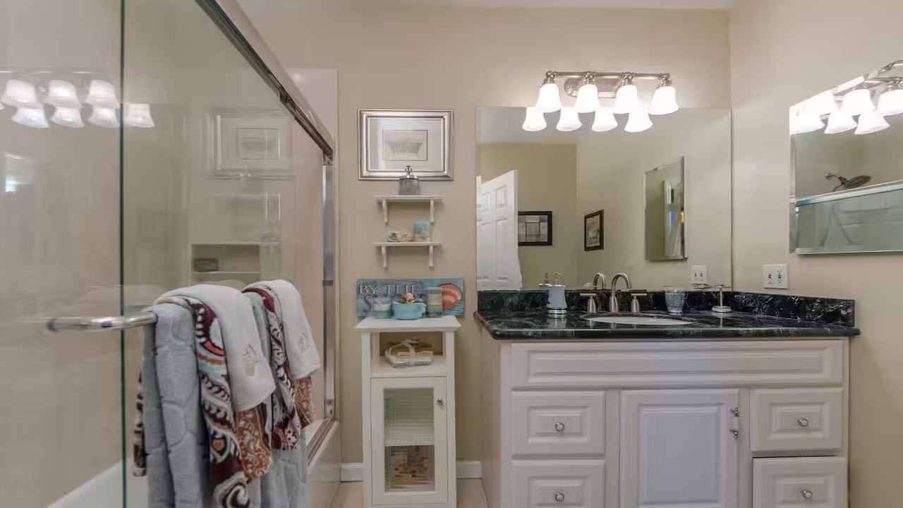 Photo of Bathroom in Playa Del Rey