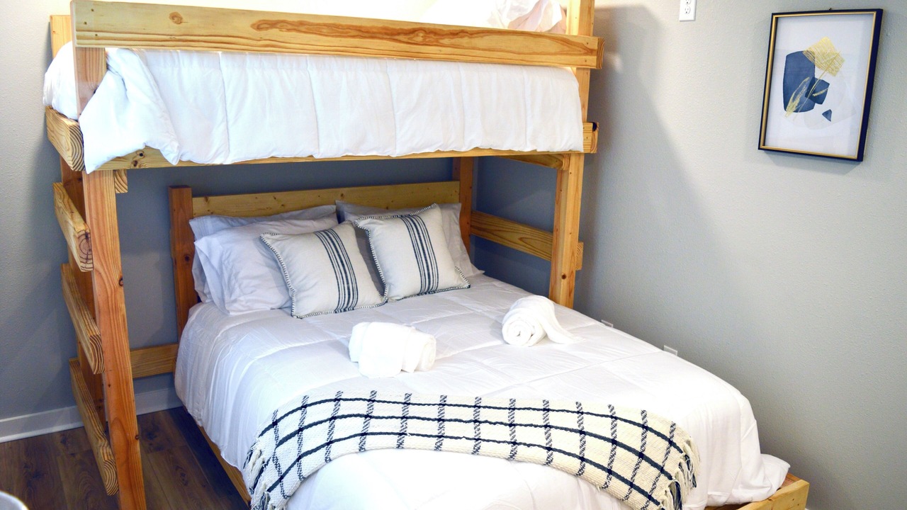 Photo of Bedroom in Conway