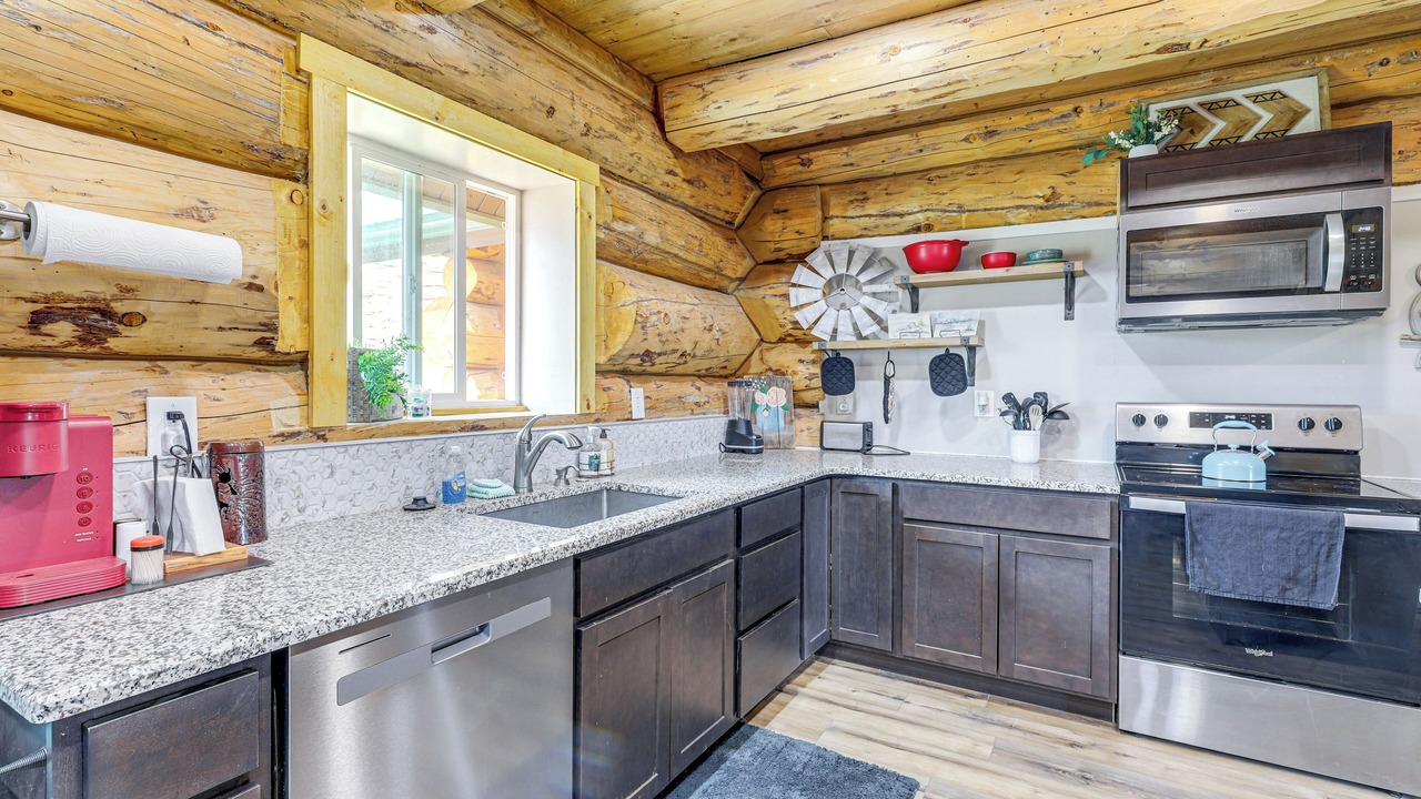 Photo of Kitchen in Gusher