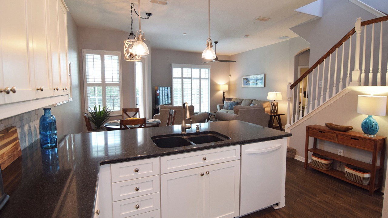 Photo of Others in Lake Davenport Estates