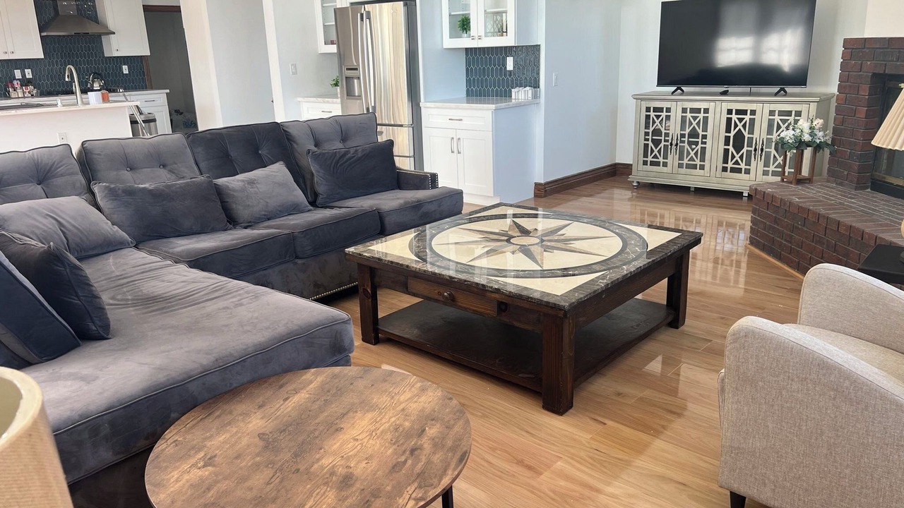 Photo of Livingroom in Sierra Madre