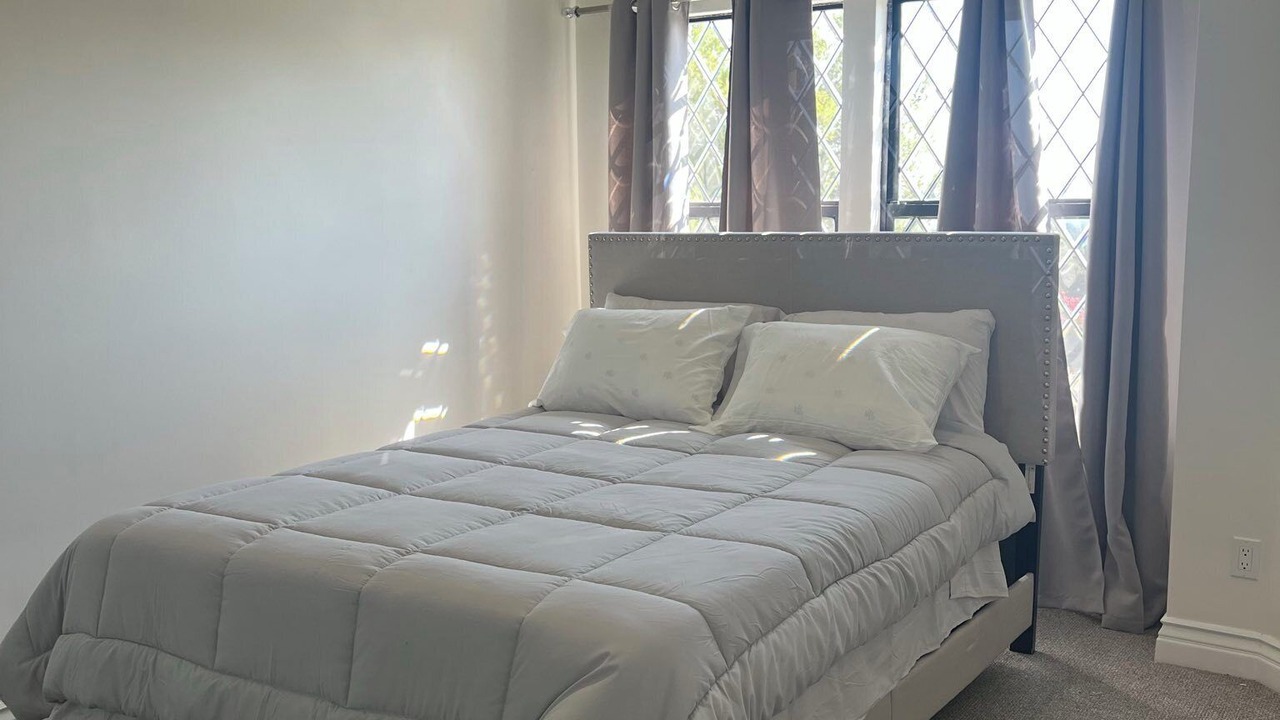 Photo of Bedroom in Sierra Madre