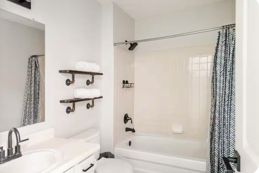 Photo of Bathroom in Grove City