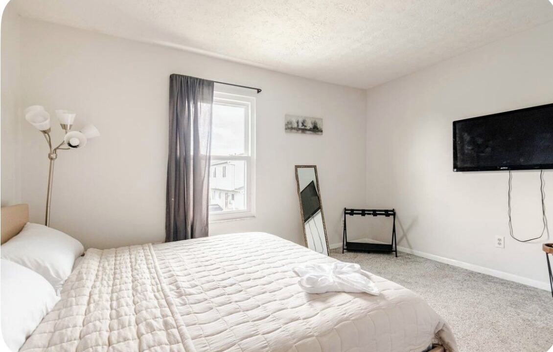Photo of Bedroom in Grove City