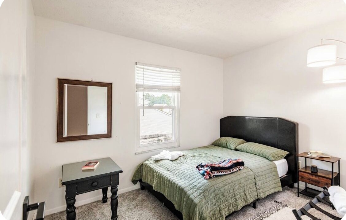 Photo of Bedroom in Grove City