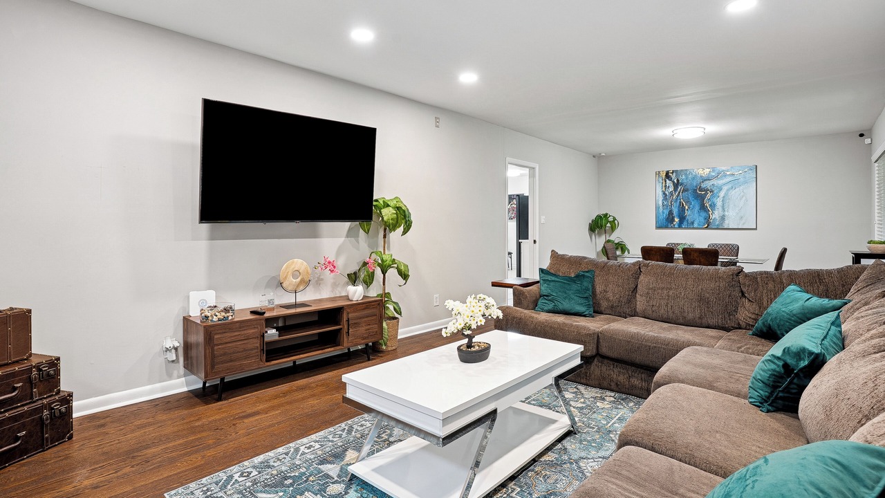 Photo of Livingroom in Collier Heights