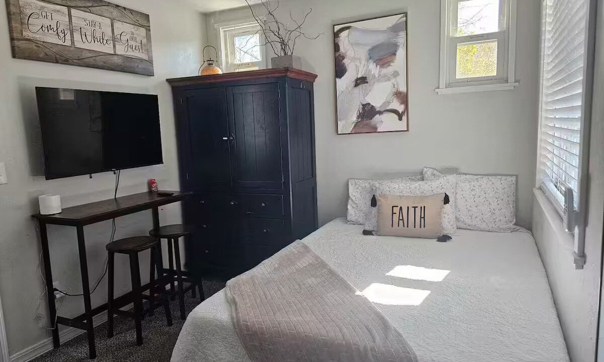 Photo of Bedroom in Nampa