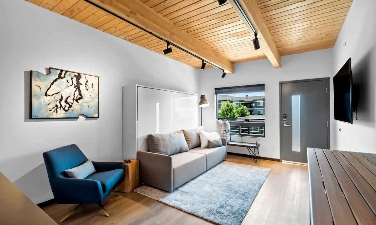 Photo of Livingroom in West Central