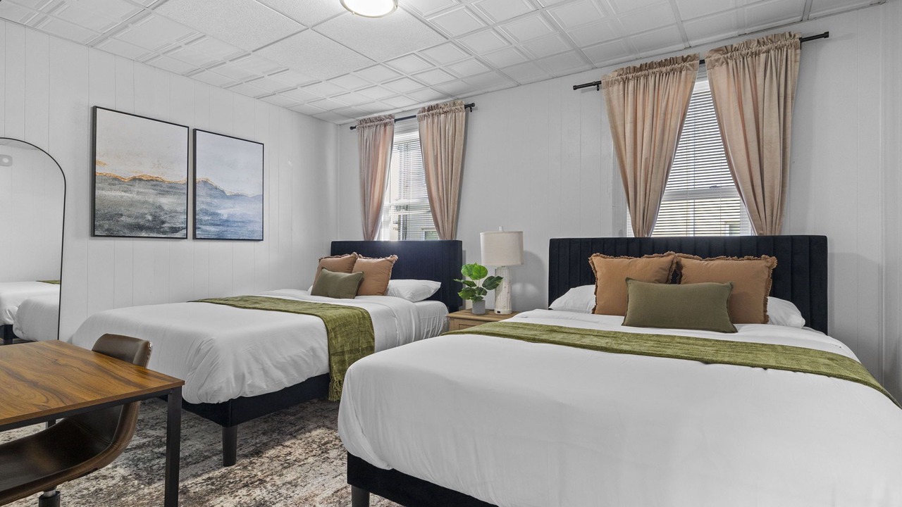 Photo of Bedroom in East Somerville