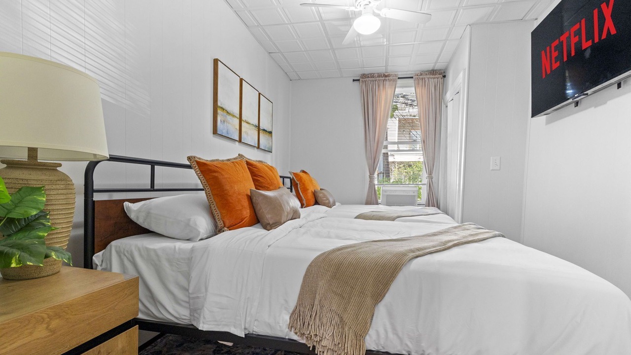 Photo of Bedroom in East Somerville