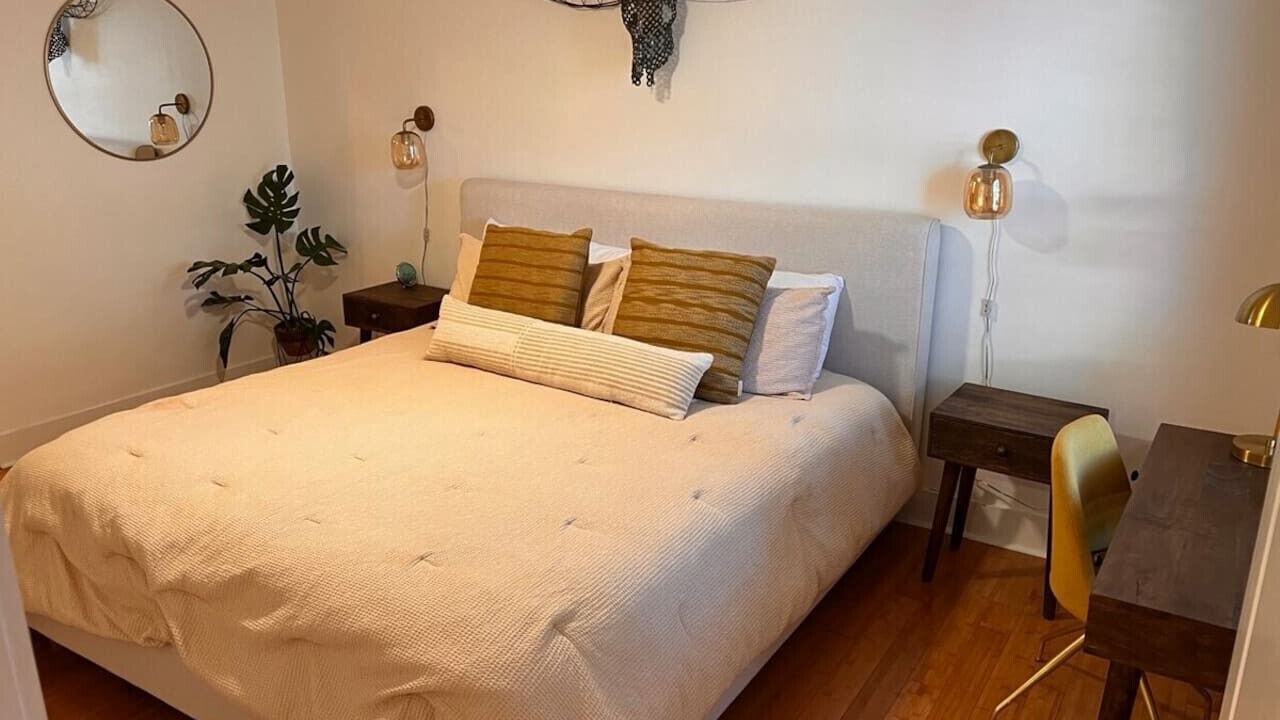 Photo of Bedroom in Blackshear-Prospect Hill