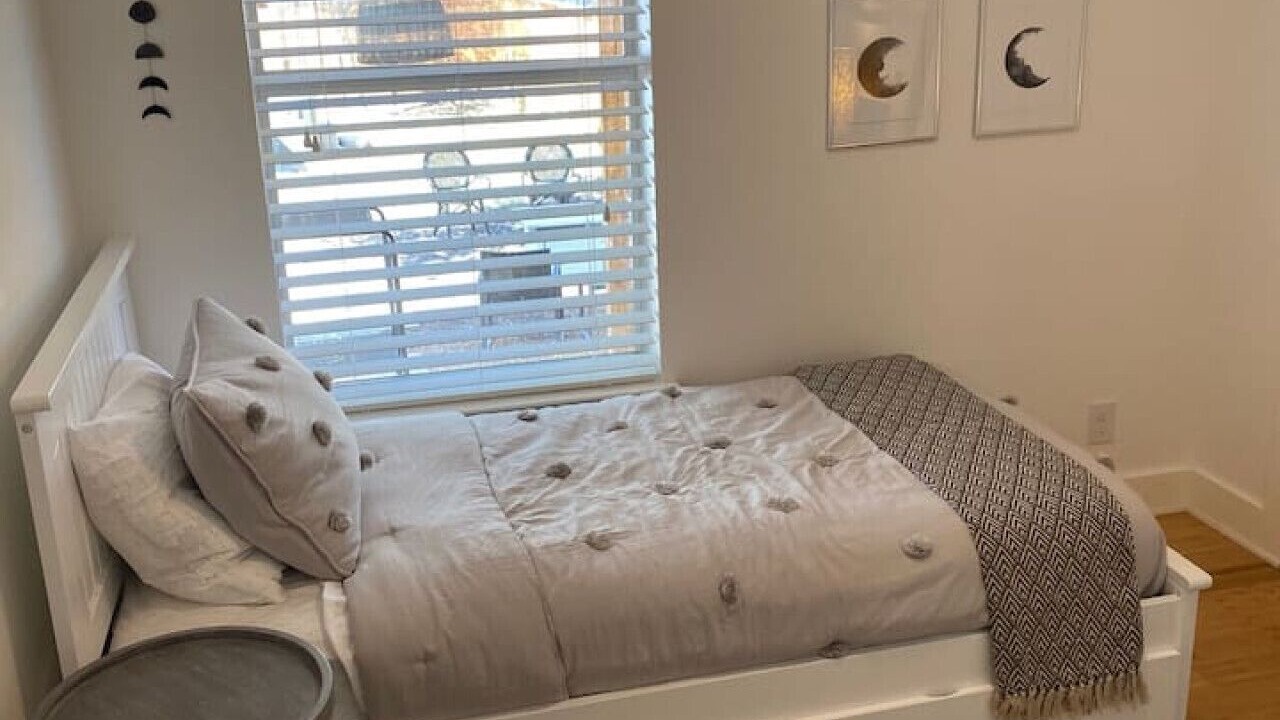 Photo of Bedroom in Blackshear-Prospect Hill