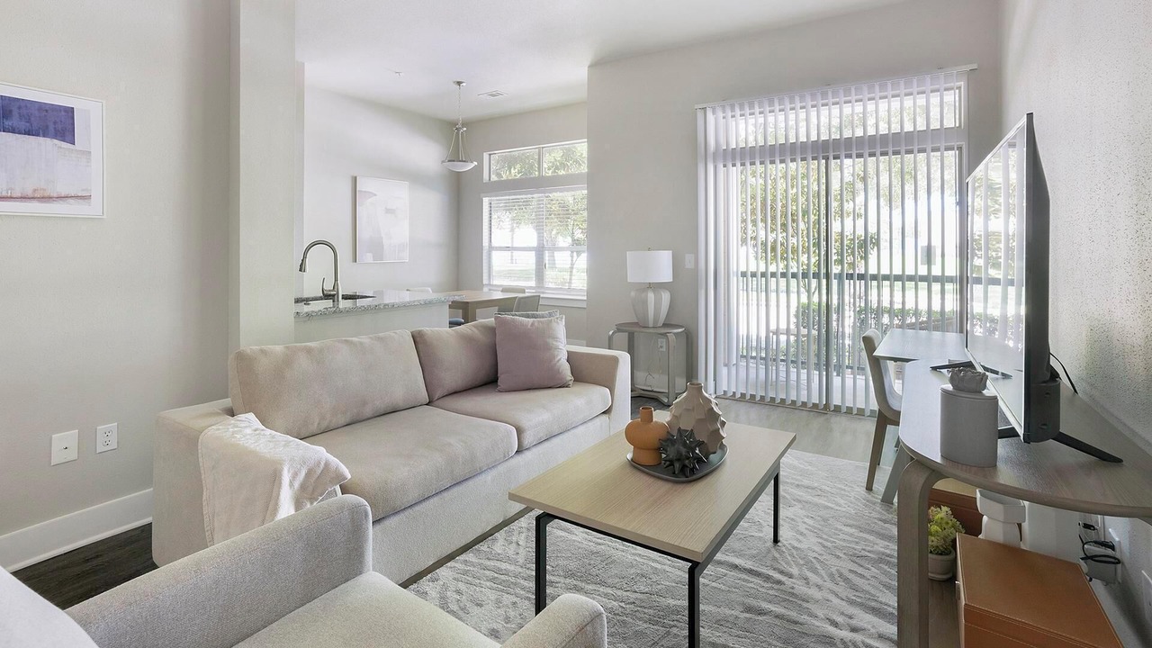 Photo of Livingroom in Nassau Bay