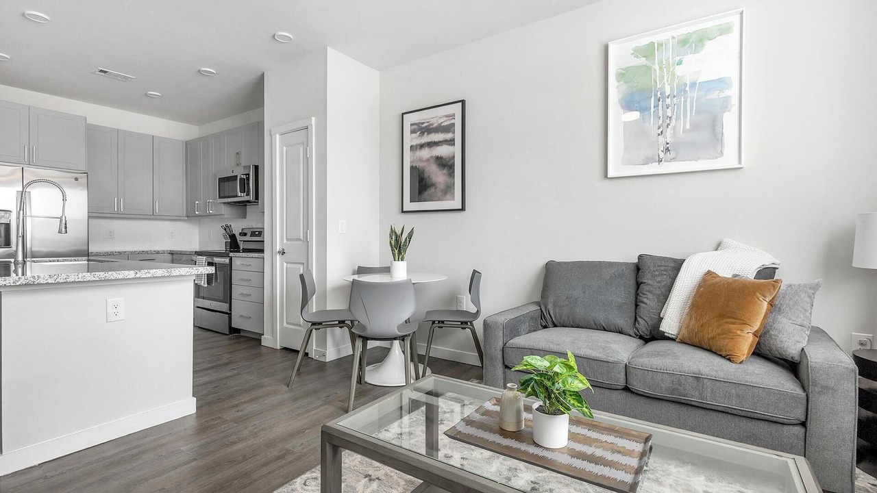 Photo of Livingroom in Spring Branch East