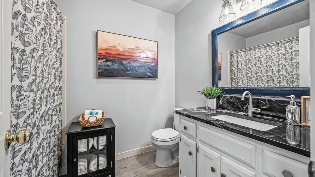 Photo of Bathroom in Van Buren