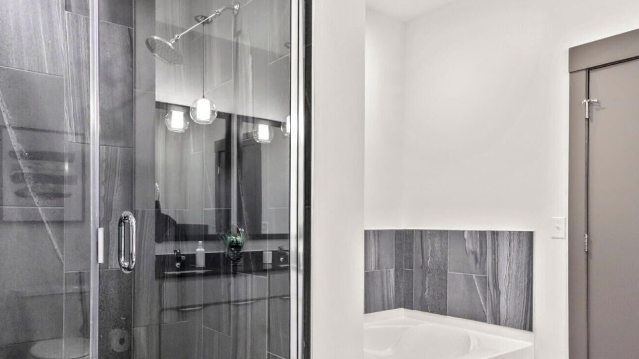 Photo of Bathroom in Second Ward