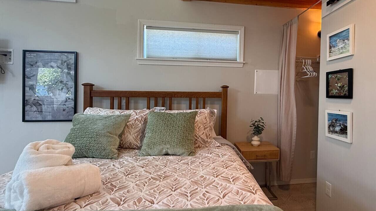 Photo of Bedroom in Veterans Park