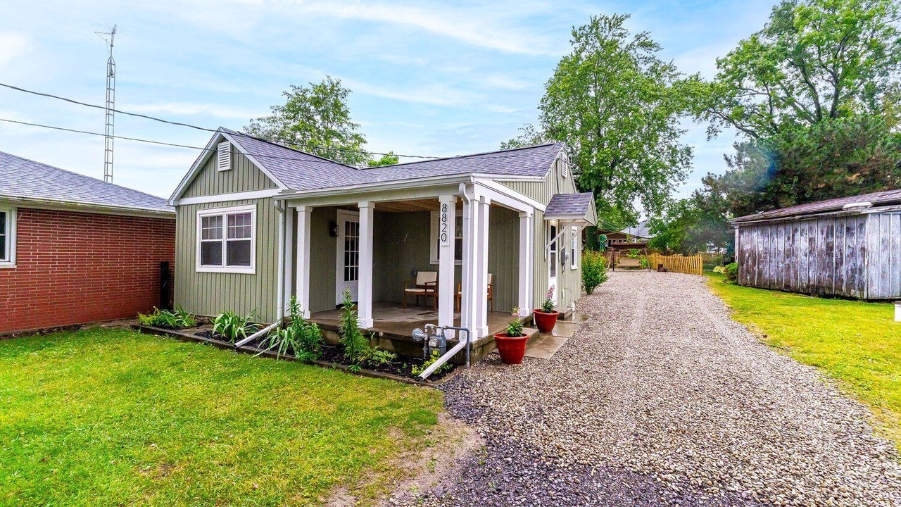 Photo of Outdoor in Lakeview