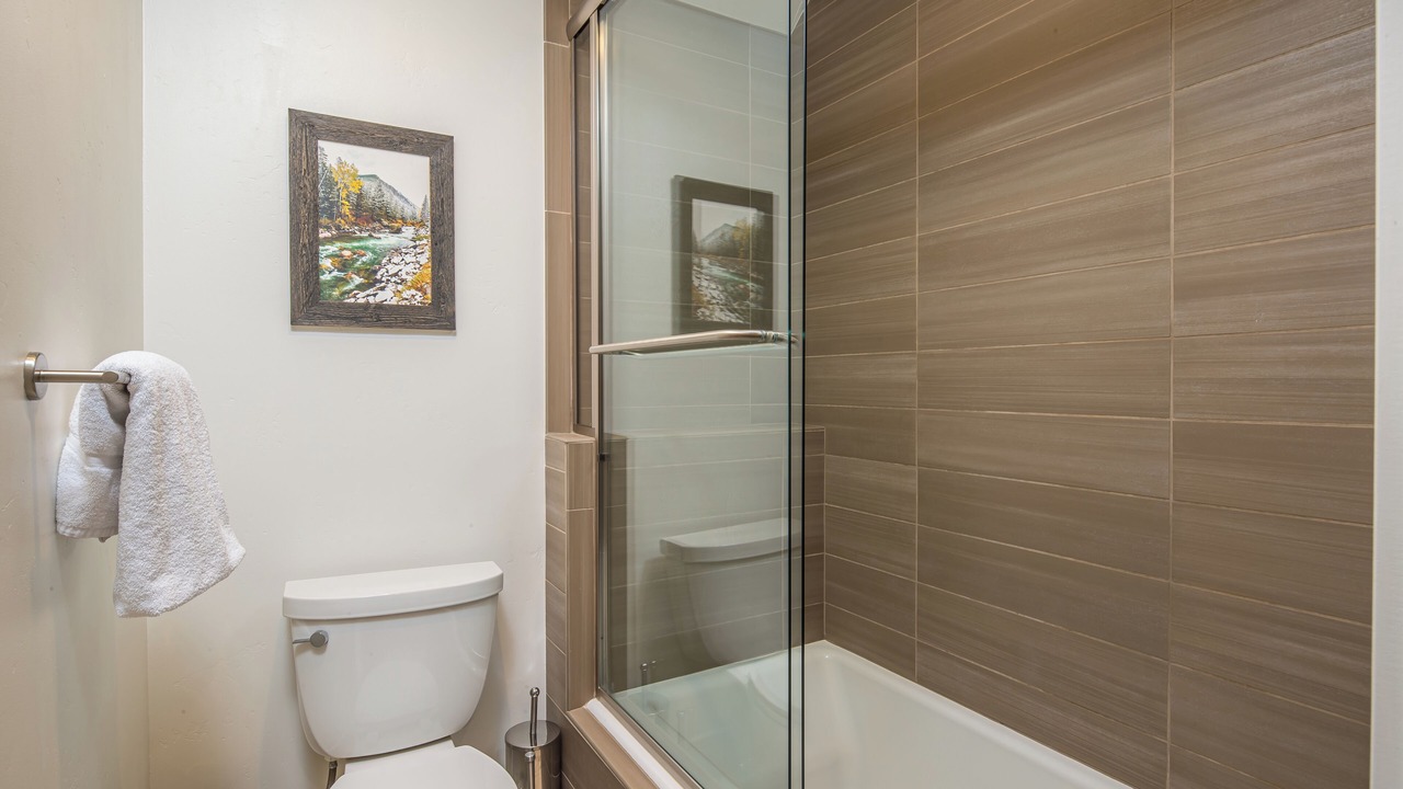 Photo of Bathroom in Big Sky