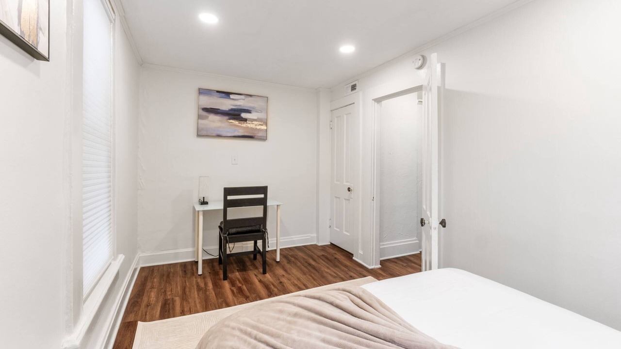 Photo of Bedroom in Weinland Park