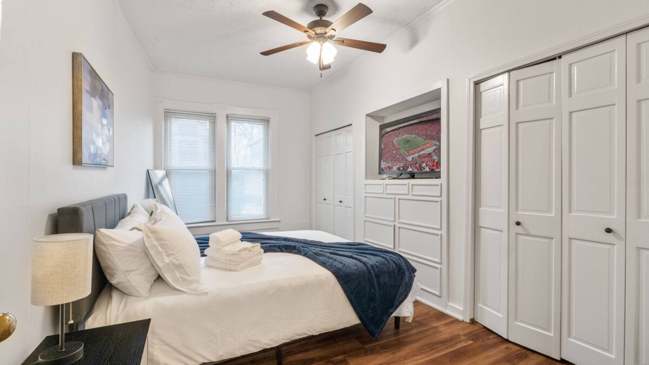 Photo of Bedroom in Weinland Park