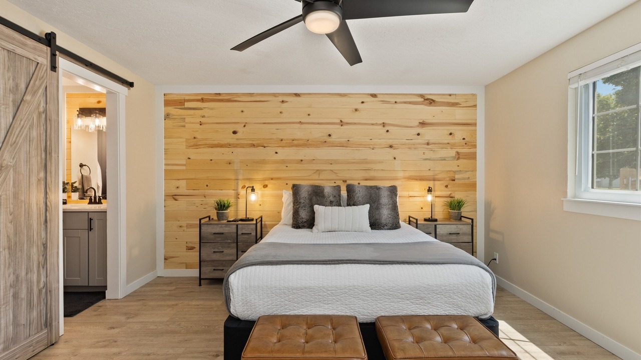 Photo of Bedroom in Eagle