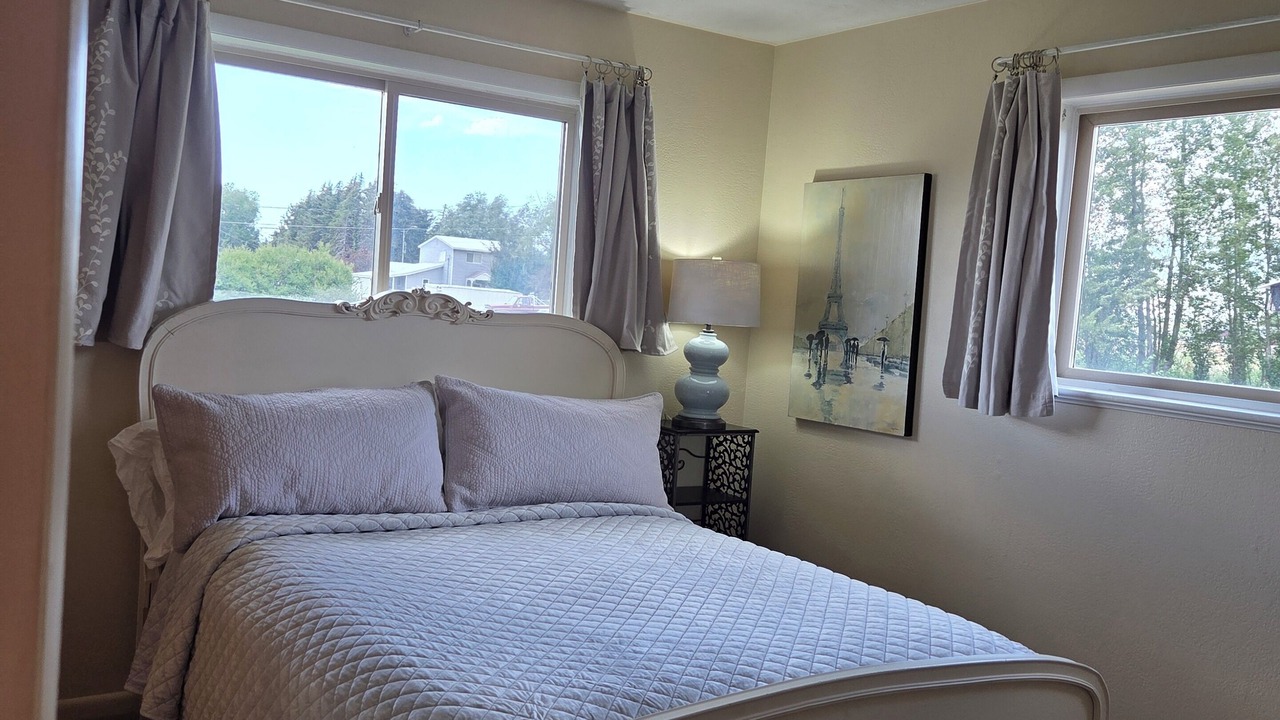 Photo of Bedroom in Grace