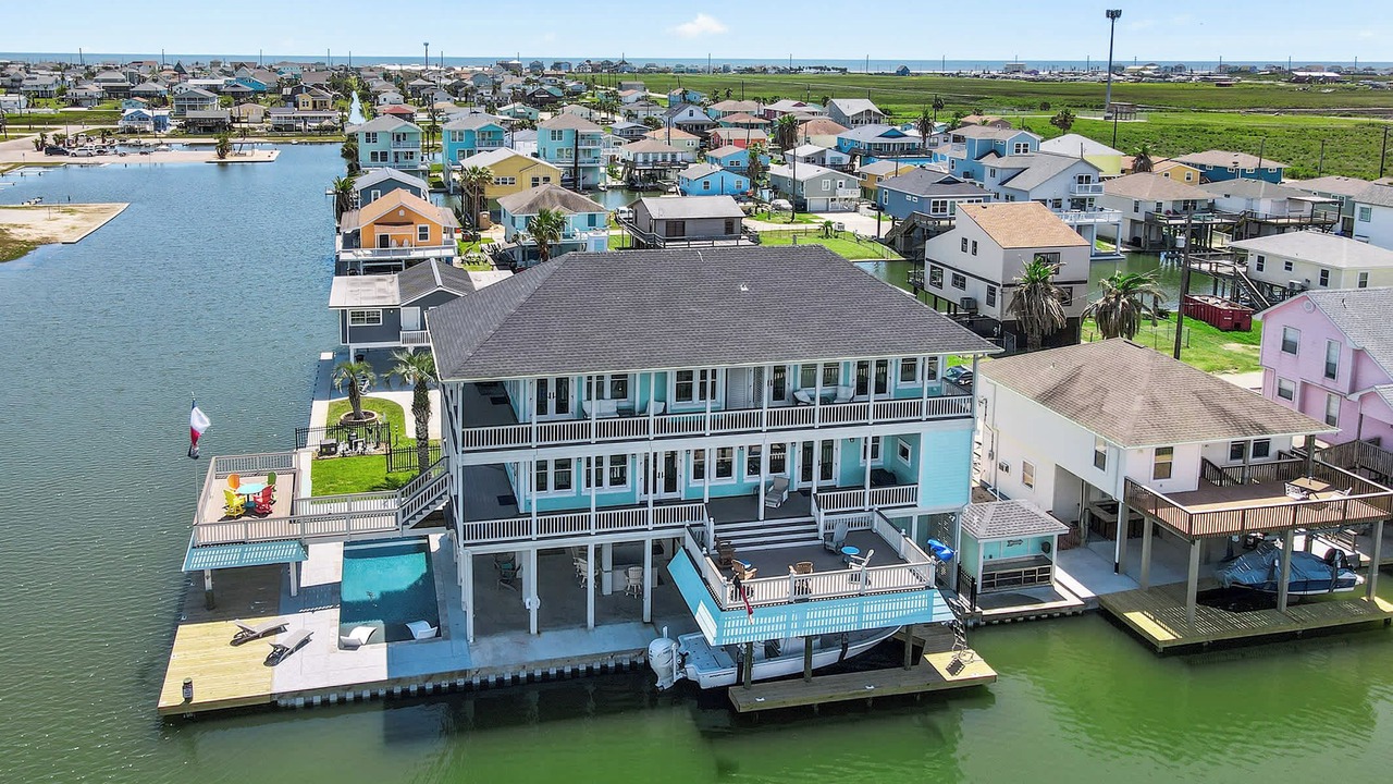 Photo of Outdoor in Jamaica Beach