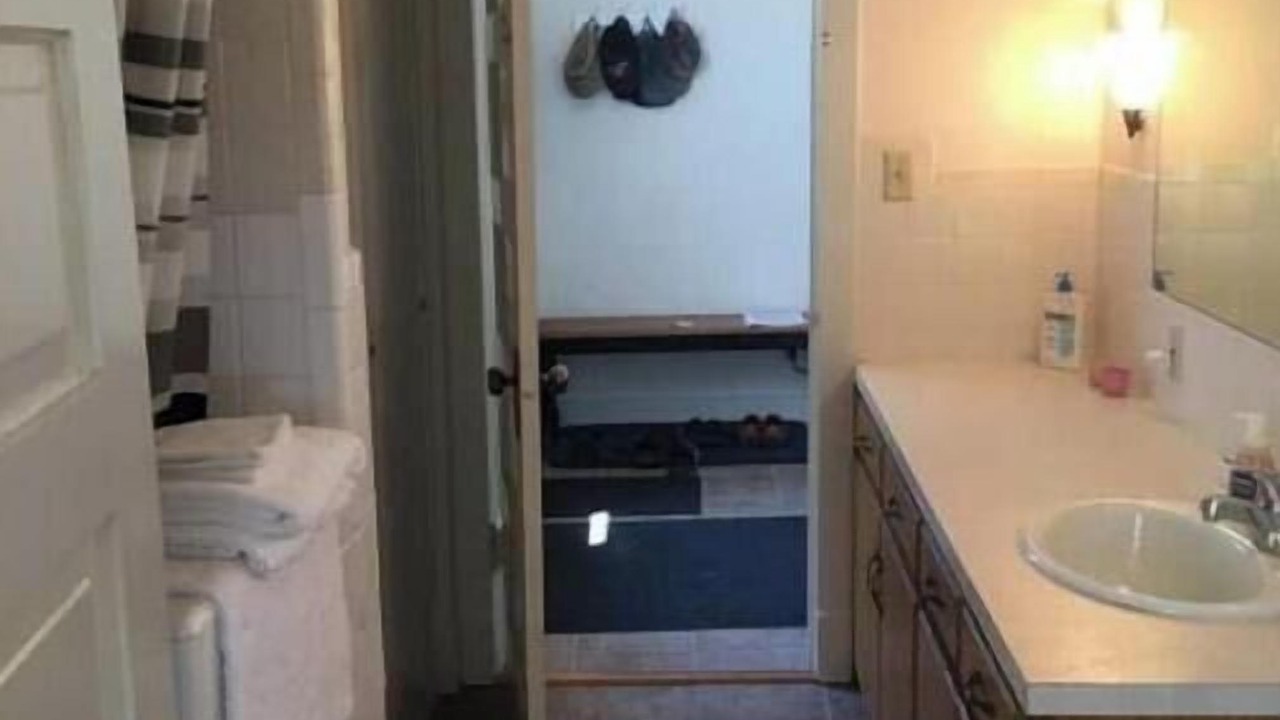Photo of Bathroom in Cushing
