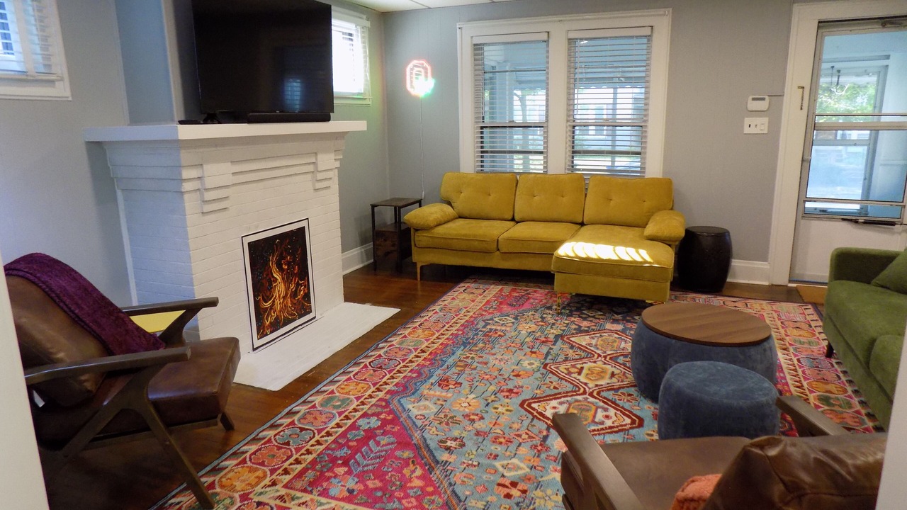 Photo of Livingroom in Old North Columbus