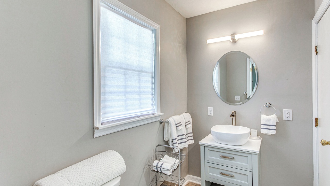 Photo of Bathroom in Loris