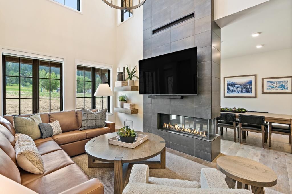 Photo of Livingroom in Tamarack Resort