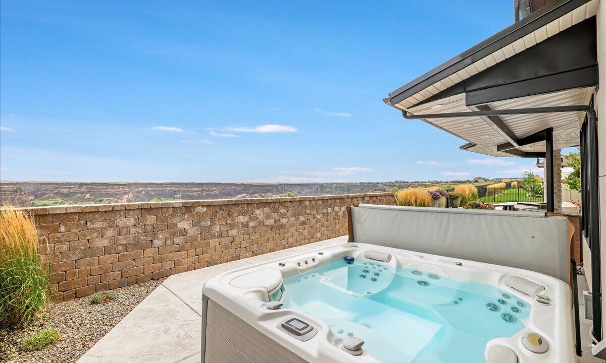 Photo of Patio Balcony in Twin Falls