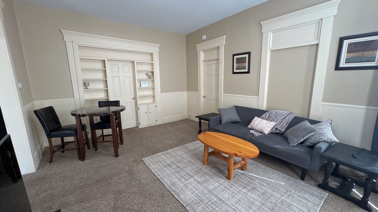 Photo of Livingroom in Columbus