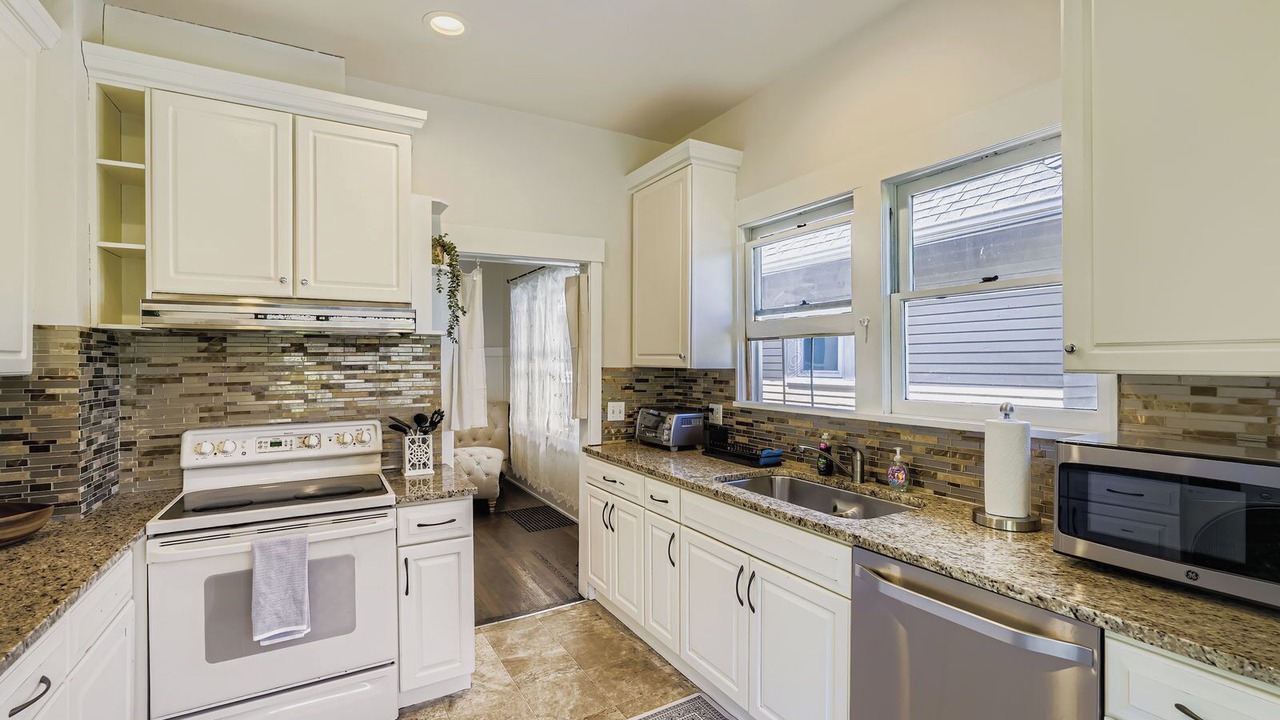 Photo of Kitchen in University District