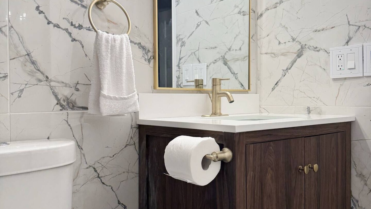 Photo of Bathroom in Newburgh