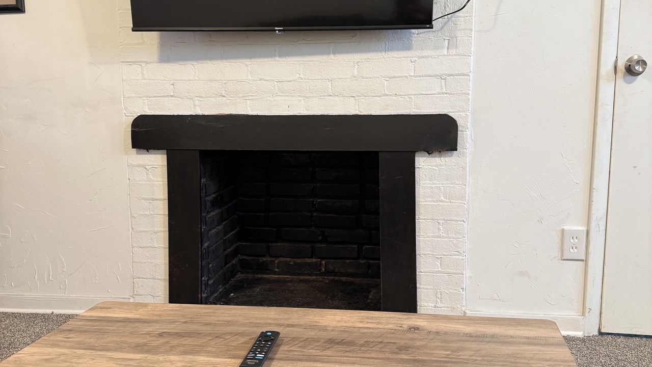 Photo of Livingroom in Cleveland Heights
