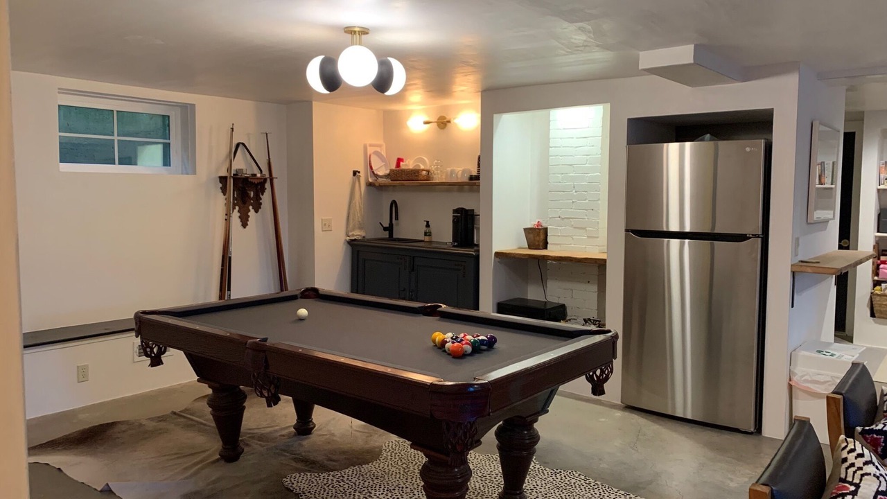 Photo of Bedroom in State College