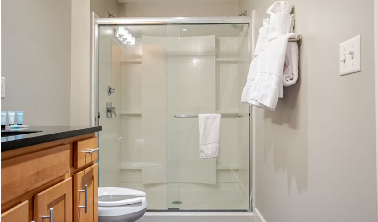 Photo of Bathroom in Wholesale District