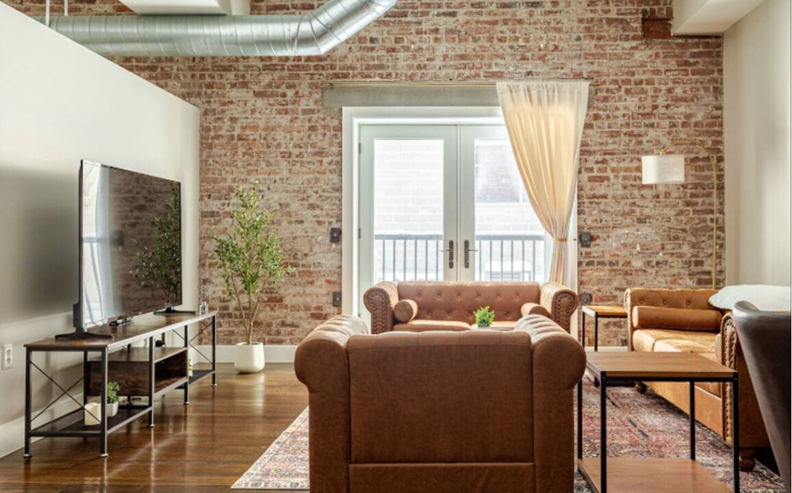 Photo of Livingroom in Wholesale District