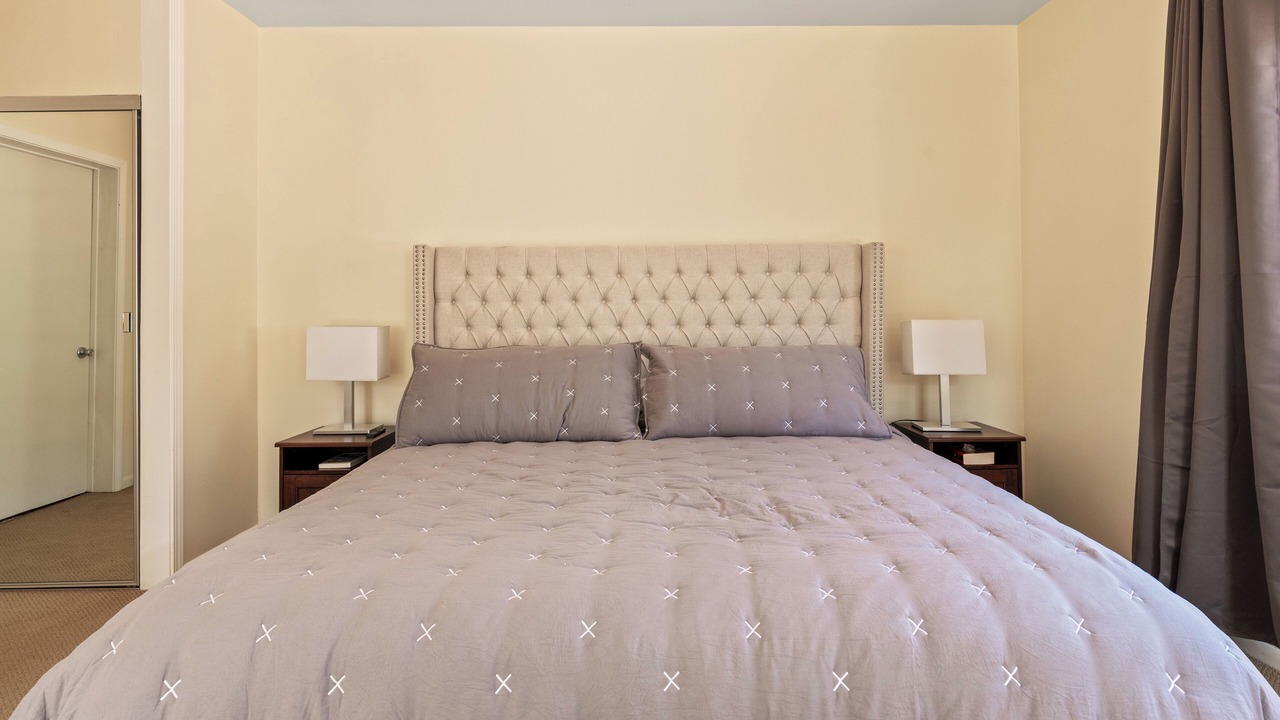 Photo of Bedroom in La Crescenta