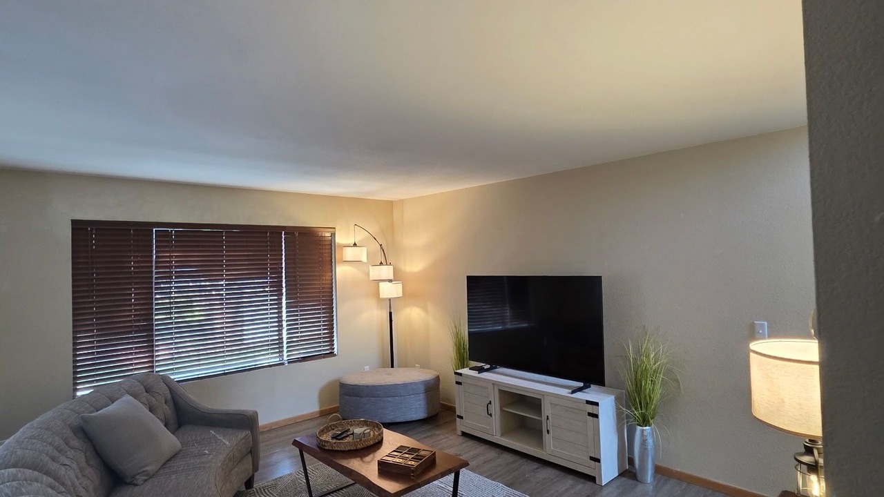 Photo of Livingroom in West End